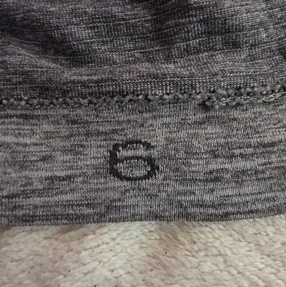 Swiftly Tech Short-Sleeve Shirt 2.0 Hip Length - Picture 9 of 9